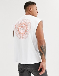 Свободная футболка без рукавов с принтом на спине ASOS DESIGN-Белый