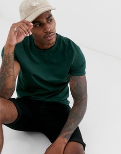 Зеленая футболка с круглым вырезом и отворотами на рукавах ASOS DESIGN-Зеленый