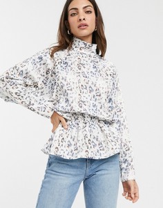 Атласный топ с открытой спиной и звериным принтом ASOS DESIGN-Мульти