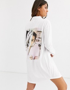 Белое трикотажное платье-рубашка с принтом на спине Missguided-Белый