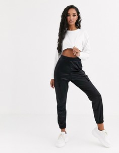 Атласные джоггеры с карманами ASOS DESIGN-Черный