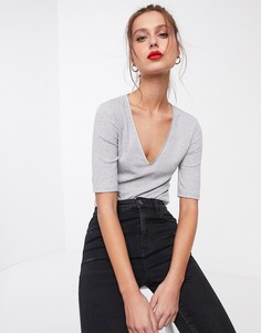 Серая футболка с V-образным вырезом Stradivarius-Черный