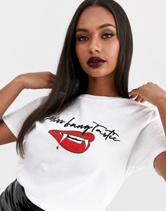 Белая футболка с надписью \Miss Fangtastic\" Missguided-Белый