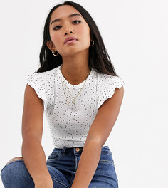 Белая футболка в горошек с оборками по краю New Look Petite-Белый