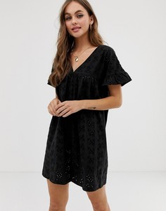 Двустороннее свободное платье с вышивкой ришелье и оборками на рукавах ASOS DESIGN-Черный