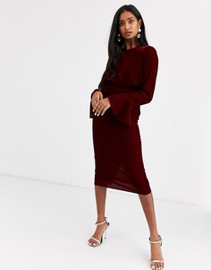 Бархатное платье-футляр миди с рукавами клеш ASOS DESIGN-Красный