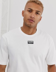 Белая футболка с логотипом adidas Originals-Белый