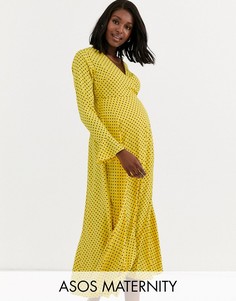 Желтое платье макси с запахом в горошек ASOS DESIGN Maternity-Мульти