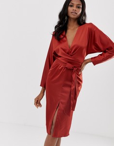 Атласное платье миди с запахом и рукавами \летучая мышь\" ASOS DESIGN-Коричневый