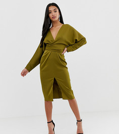 Атласное платье миди с рукавами \летучая мышь\" и запахом ASOS DESIGN Petite-Зеленый