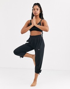 Черные свободные брюки с завязкой Nike Yoga-Черный