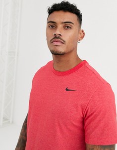 Красная футболка Nike Training-Красный