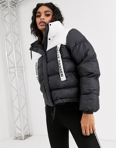 Черная дутая куртка Helly Hansen-Черный
