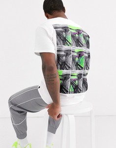 Oversize-футболка с повторяющимся принтом Reclaimed Vintage-Белый