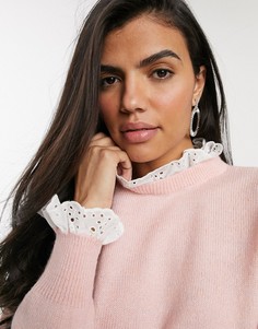 Розовый джемпер с вышивкой ришелье на воротнике и манжетах River Island