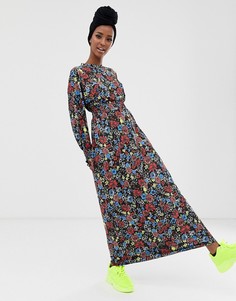 Платье макси с цветочным принтом и присборенной талией ASOS DESIGN-Мульти