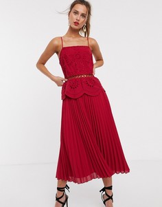Платье миди на бретельках с вышивкой и плиссированной юбкой ASOS DESIGN-Красный