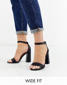Черные босоножки на каблуке для широкой стопы со змеиным рисунком Miss Selfridge-Черный