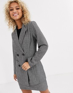 Серый длинный двубортный пиджак в строгом стиле Parisian y