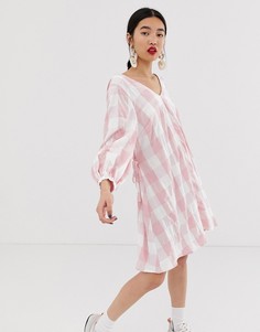 Платье мини в клеточку с запахом ASOS WHITE-Розовый