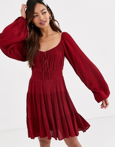 Ярусное приталенное платье мини с присборенной талией ASOS DESIGN-Красный