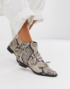 Кожаные ботинки-лоферы на плоской подошве с эффектом змеиной кожи ASOS DESIGN Argentina-Мульти