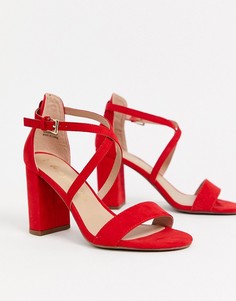 Красные босоножки на каблуке с перекрестными ремешками New Look-Красный