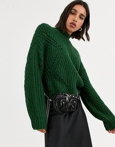 Зеленый джемпер с отделкой Bershka