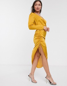Золотистое платье миди с запахом и присборенной отделкой сбоку River Island-Золотой