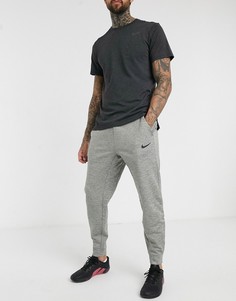 Серые суженные книзу джоггеры Nike Training-Серый
