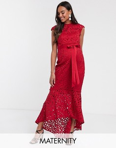 Красное кружевное платье миди Chi Chi London Maternity-Красный