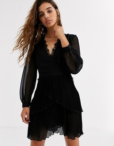 Черное плиссированное платье мини с оборкой Topshop-Черный