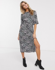 Черное платье миди с цветочным принтом Miss Selfridge-Черный