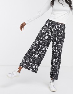 Брюки-кюлоты с цветочным принтом ASOS DESIGN-Мульти