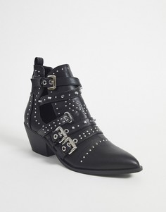 Черные ботинки с острым носком Miss Selfridge-Черный