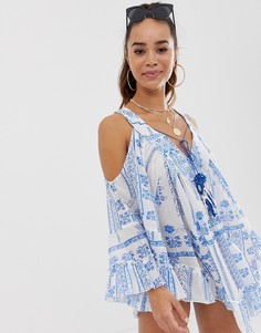 Пляжное платье с открытыми плечами и принтом ASOS DESIGN-Мульти