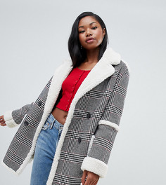 Клетчатое пальто с подкладкой из искусственного меха Bershka-Кремовый