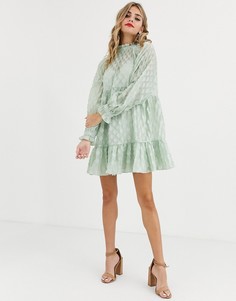 Свободное ярусное платье мини с высоким воротом из фактурной органзы ASOS DESIGN-Зеленый