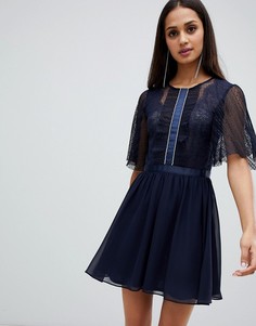 Короткое приталенное платье с принтом добби и отделкой ASOS DESIGN-Темно-синий