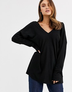 Черный oversize-топ с V-образным вырезом и рукавами \летучая мышь\" ASOS DESIGN
