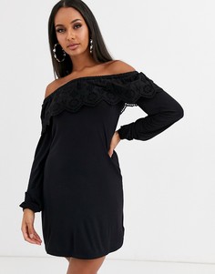 Платье с открытыми плечами и вышивкой ришелье Lipsy-Черный