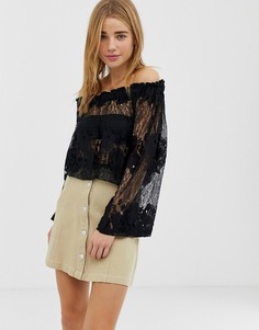 Кружевной топ с открытыми плечами QED London-Черный