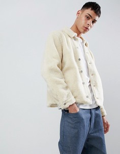 Светло-бежевая куртка из искусственного меха ASOS-Кремовый