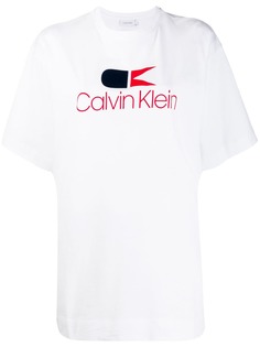 Calvin Klein футболка оверсайз с логотипом