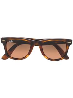 Ray-Ban солнцезащитные очки Wayfarer Ease