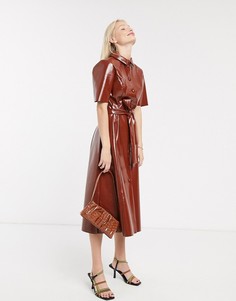 Блестящее виниловое платье миди с пуговицами ASOS DESIGN-Коричневый