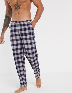 Светло-бежевые теплые пижамные штаны в темно-синюю клетку ASOS DESIGN-Темно-синий