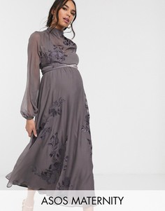 Платье миди с высоким воротником и вышивкой ASOS DESIGN Maternity-Зеленый