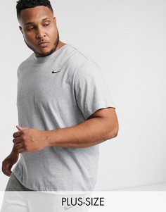Серая футболка Nike Training Plus-Серый