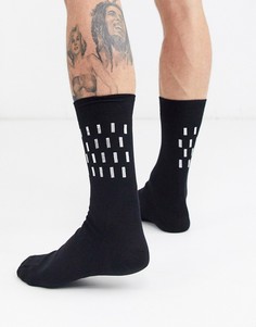 Носки с принтом металлик ASOS DESIGN-Черный